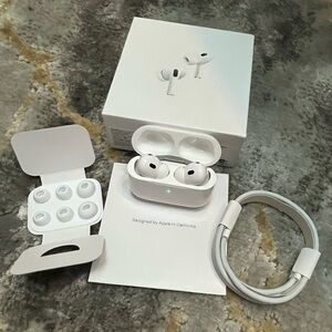 Apple Airpods Pros 2nd Gen + USB-C